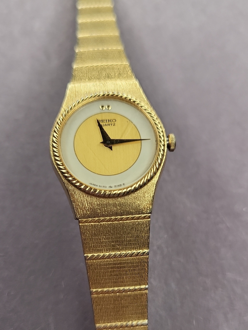 Seiko Gold Tone Bracelet Quartz Watch with Cream Ring Dial